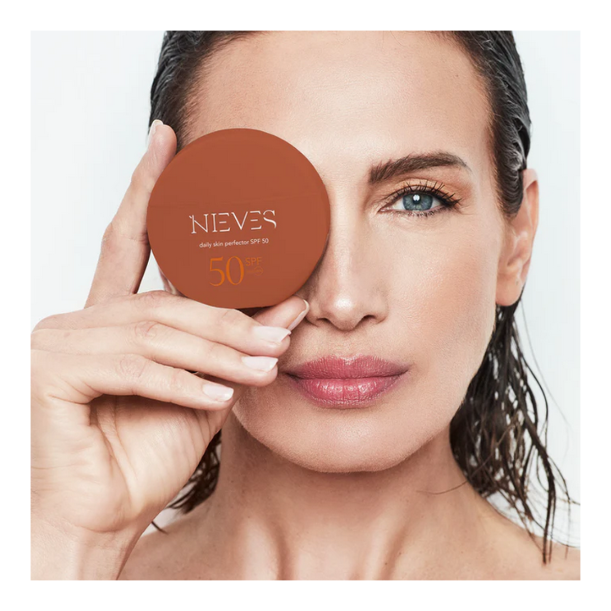Nieves Álvarez Daily Skin Perfector SPF50 50 ml Farmacia Consuegra